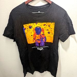 NASA Spaceman Graphic T Shirt Japanese Men's Large *READ*